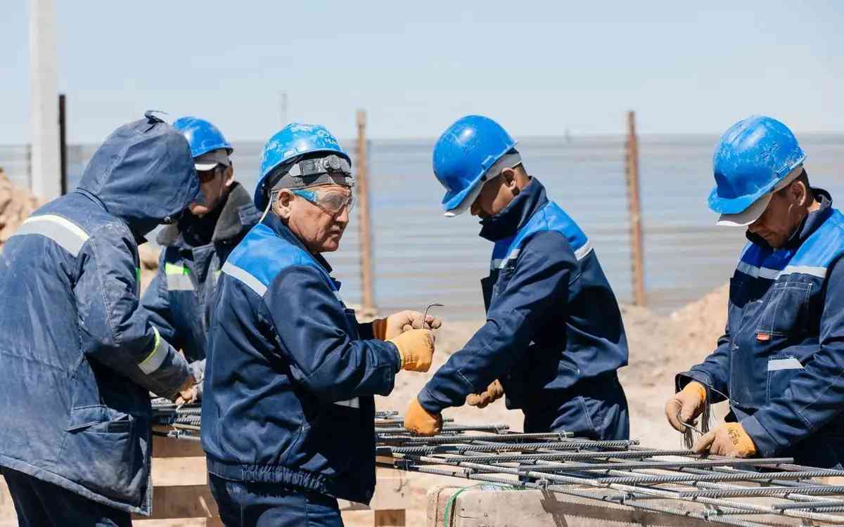 Құлсары қаласында жаңадан салынатын 100 тұрғын үйдің іргетасын құю жұмысы басталды