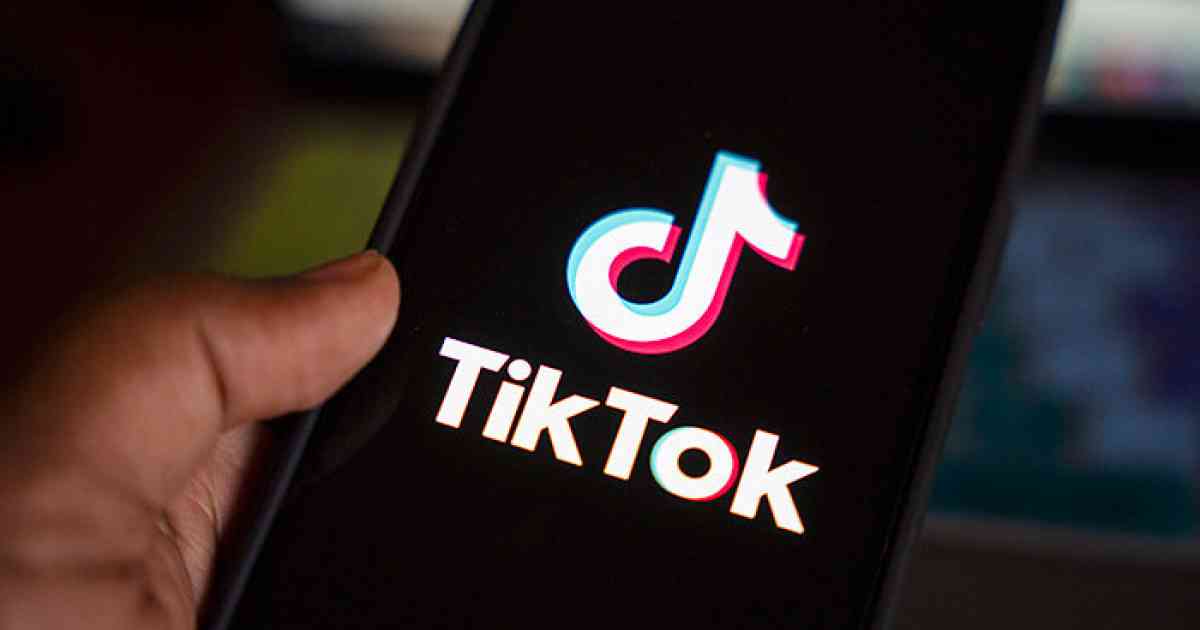 Ата-аналар баласының TikTok-та отыру уақытын басқара алады