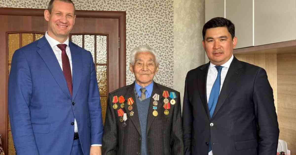 Парадқа кіре алмаған: ардагерден әкімдік кешірім сұрады