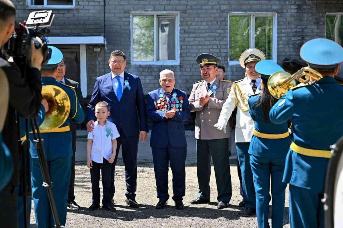 Абай облысы әкімі ардагерлерді құттықтады