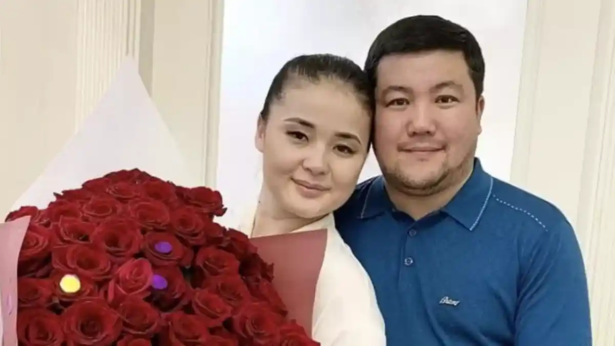 "Қабатов ажырасып кетті": әзілкештің жұбайы пікірін білдірген жоқ