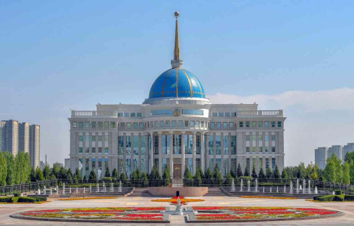 Мемлекет басшысы Премьер-Министр Олжас Бектеновті қабылдады