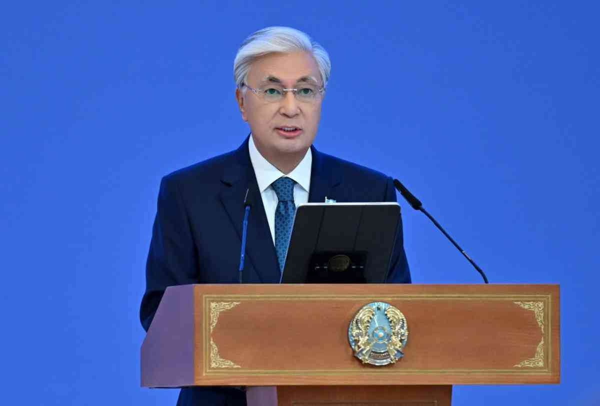 Президент Қасым-Жомарт Тоқаев: "Конституция – мемлекеттігіміздің мызғымас тұғыры"