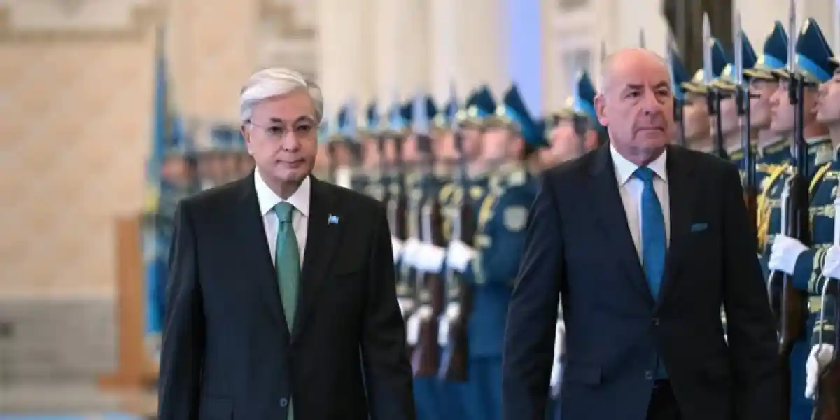 Мемлекет басшысы Мажарстан перзидентін Ақордада қарсы алды