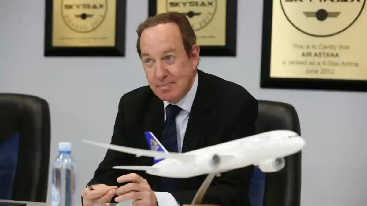 Питер Фостер «Air Astana» басшылығынан кететінін айтты