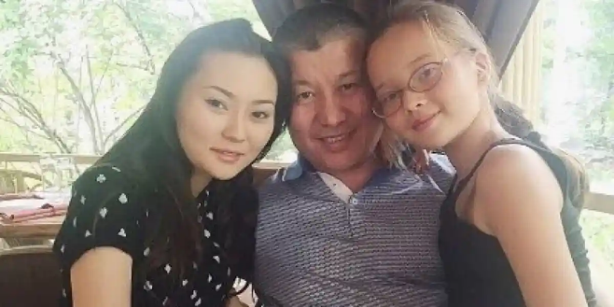 «Түрме мен аурухананың ортасында жүрдім»: Айсәуле Бақытбек өткен өмірі туралы айтты