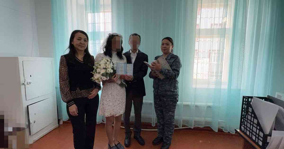 Абай облысында әйелдер колониясында некесін қиды