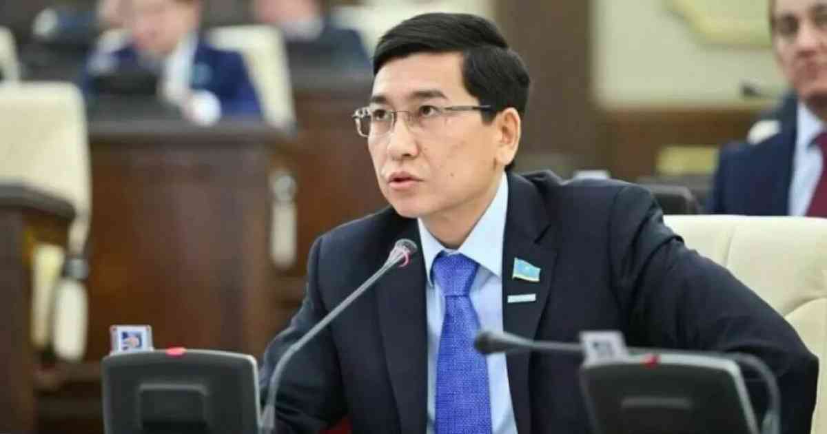 "Енді декреттегі әкелердің уақыты еңбек өтіліне қосылады" – Аймағамбетов