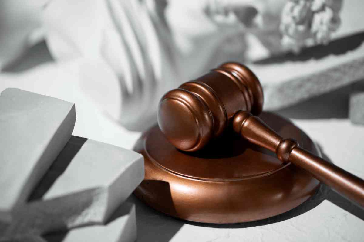 Жамбыл облысында өгей балаларын азаптаған әкенің ісі бойынша үкім шықты