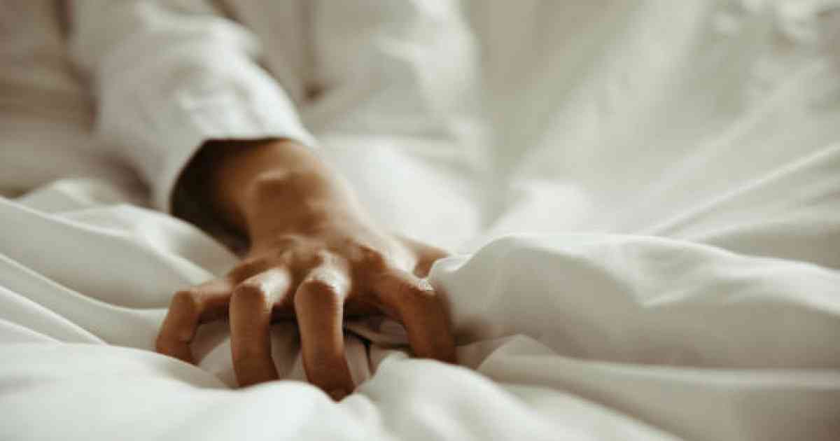 Атышулы "Айка ісі": блогер қазіргі өмірі туралы видеоүндеу жариялады