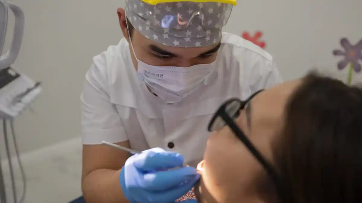 Зейнетақы жинағын "тіс емдетуге" шығарғандарға қатысты тергеп-тексеру жалғасып жатыр