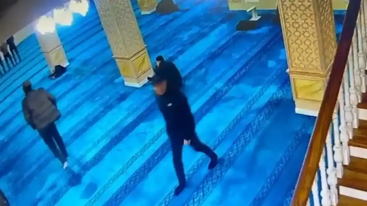 Мешіттерде ұрлық жасаған ер адам қолға түсті