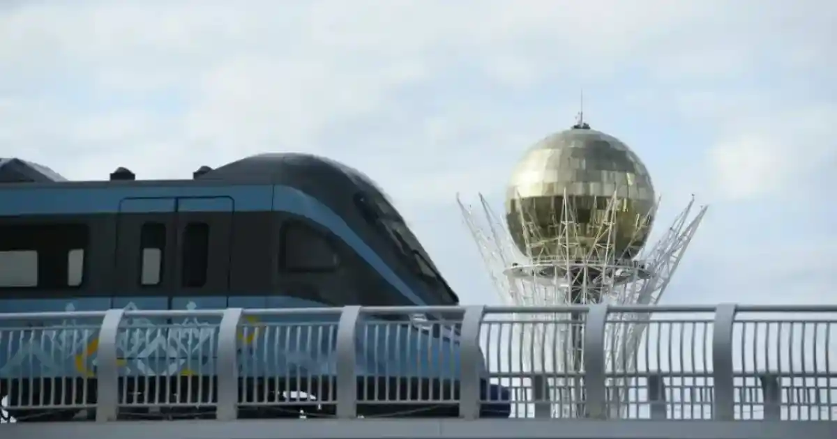 Астанада LRT жүйесінде жұмыс істеу үшін қызметкерлер қабылдау басталды