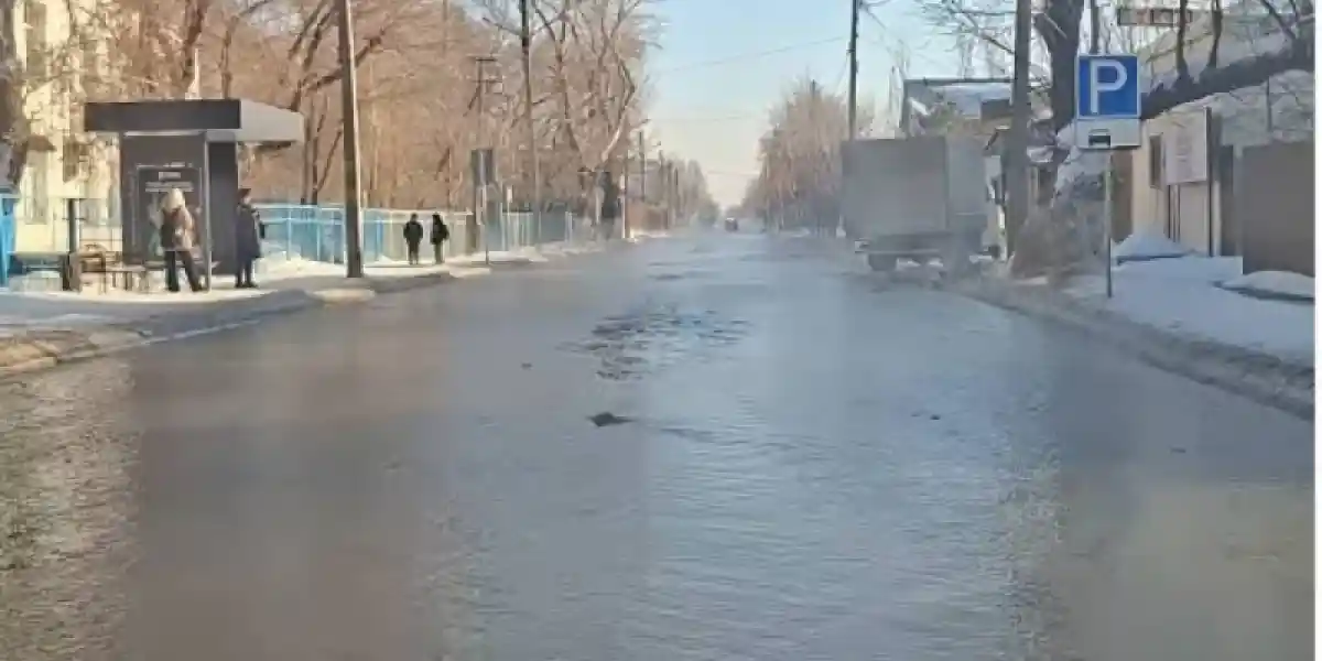 Павлодарда бірнеше көшені су басып қалды