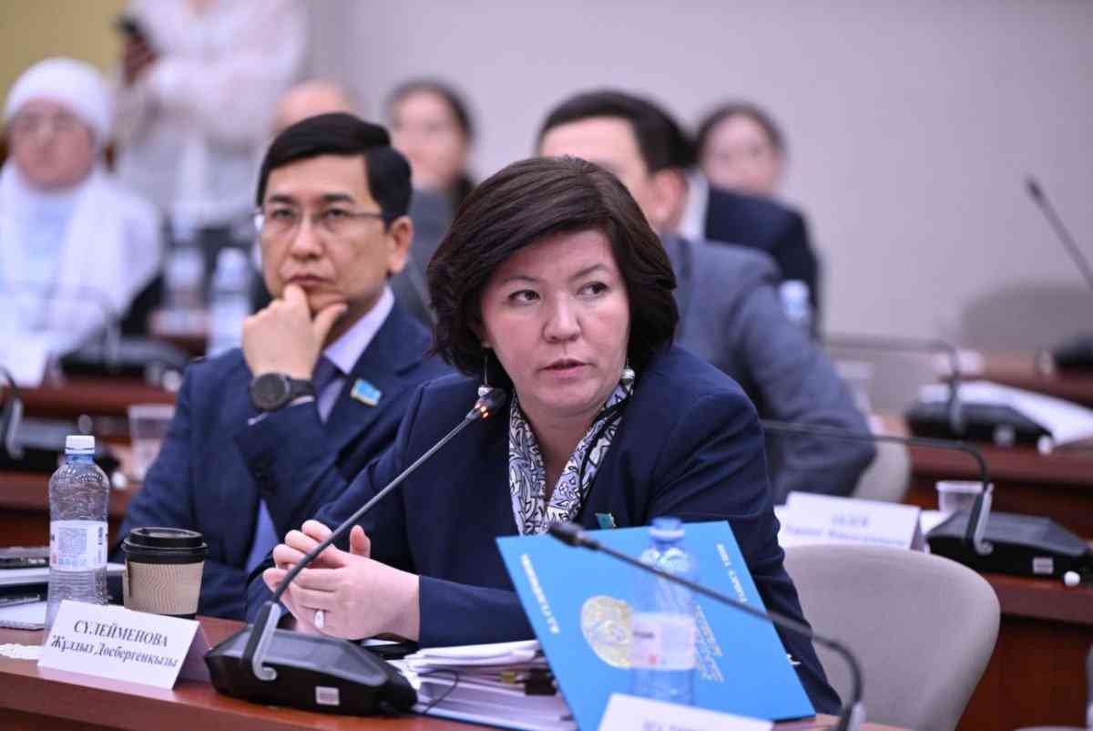 Оқу-ағарту министрі мектеп директорларын 2 жылға тағайындауды ұсынды