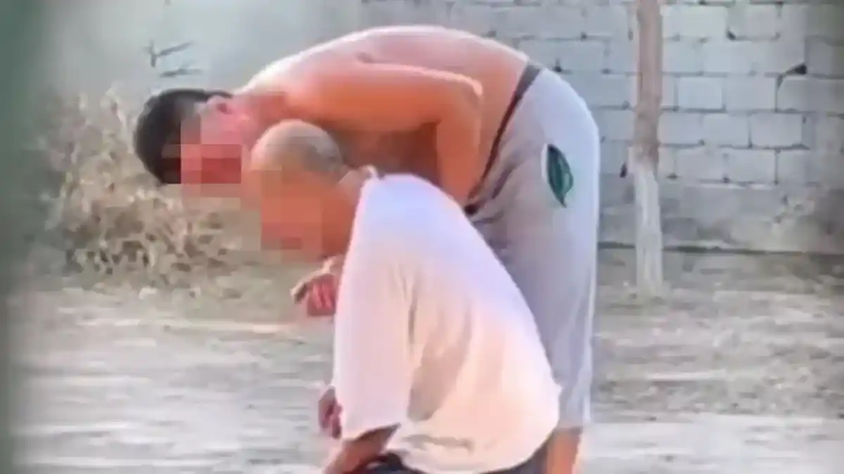 Әкесін аяусыз соққыға жыққан жігітке сот үкімі шықты