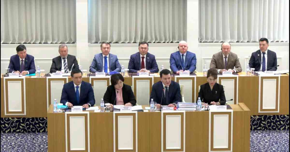 Елордада Конституциялық реформа жөніндегі комиссияның алғашқы отырысы өтті