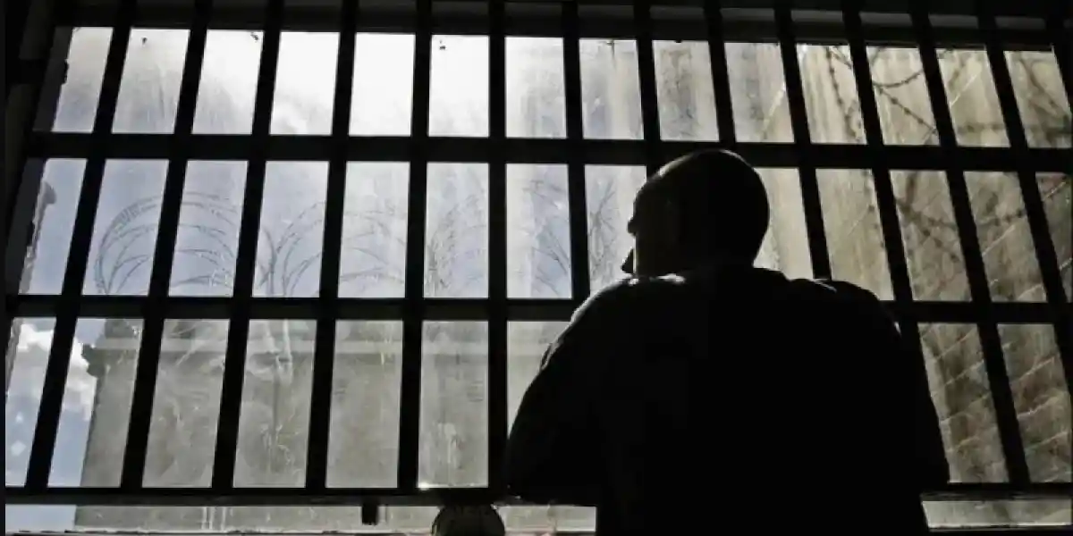 Астанада 55 жастағы ер адам анасын өлтірді деген күдікке ілінді