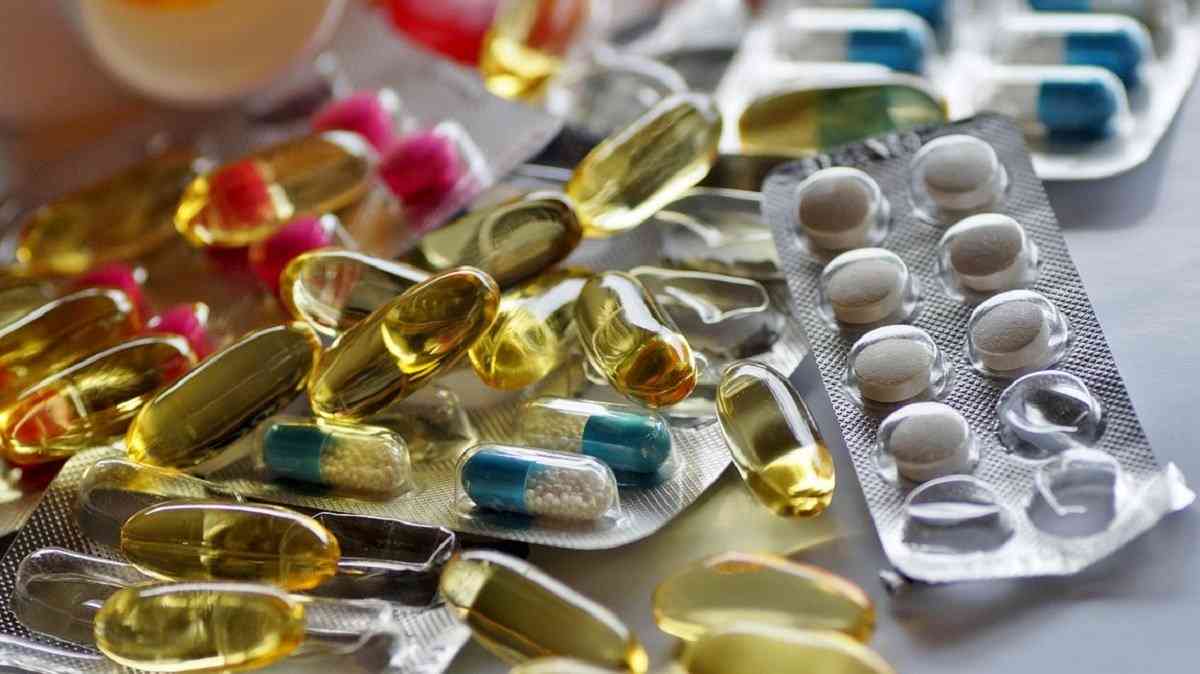 Қазақстанда науқастарға тиесілі 15 мың дана дәрі сатылып кеткен