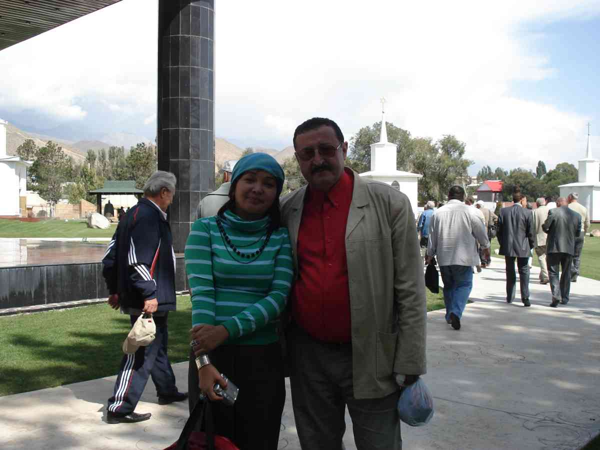 Адам сүюді Абайдан үйрену керек