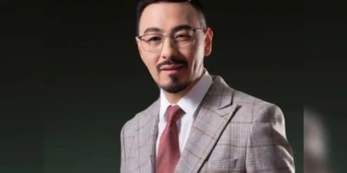 "От пен су кешіп, титтей болса да қазаққа пайдам тисін дедім": Руслан Өтепбай жаңа жоба бастады