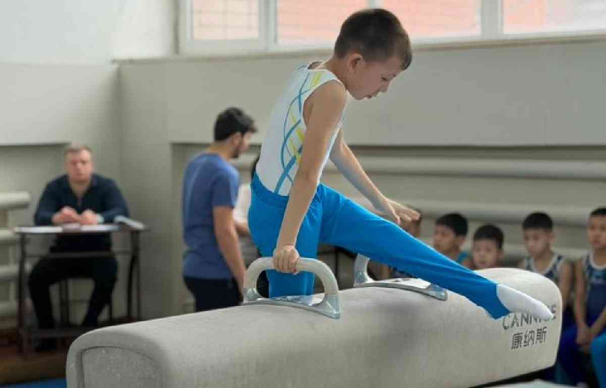 Семейде спорттық гимнастикадан ашық чемпионат өтіп жатыр