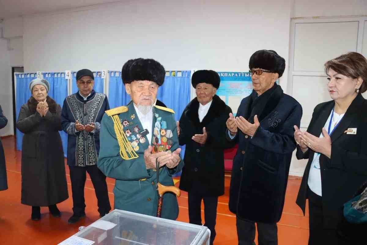Қызылордада 105 жастағы қария дауыс берді