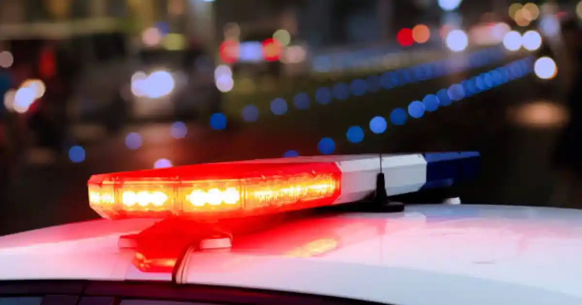 Атырауда ер адам әйелін пышақтап тастаған