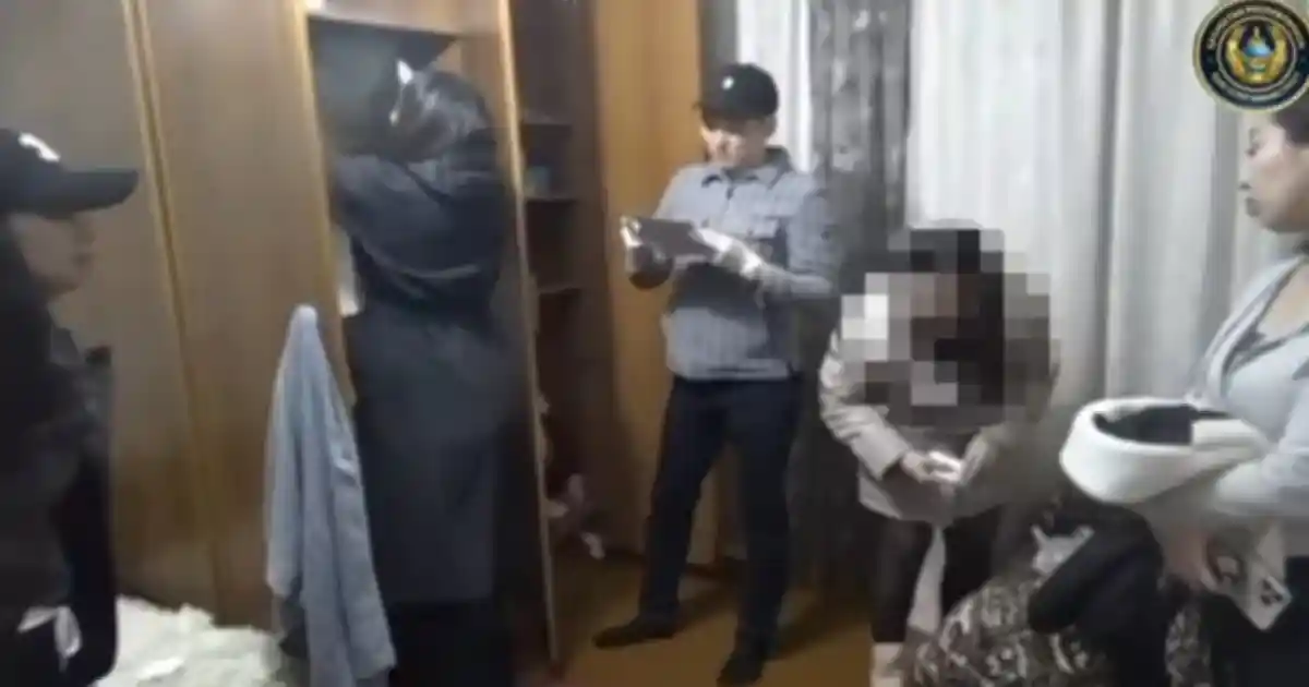 Сәбиін 800 мың теңгеге сатпақ болған әйел ұсталды