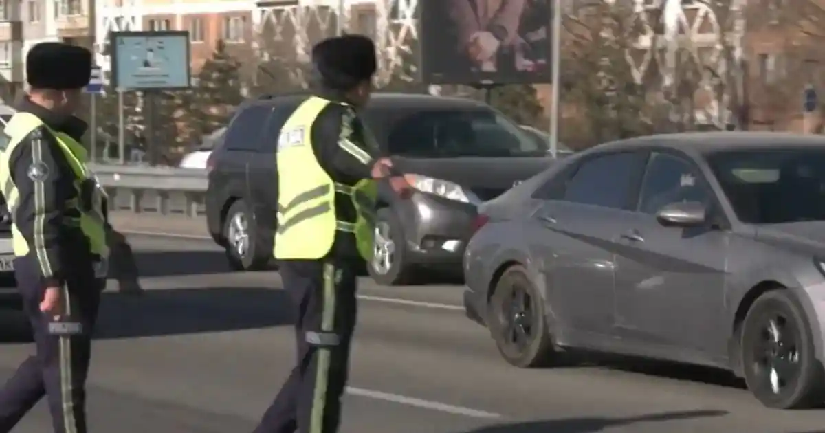 Алматыда 5 мыңға жуық көлік айыппұл арқалады