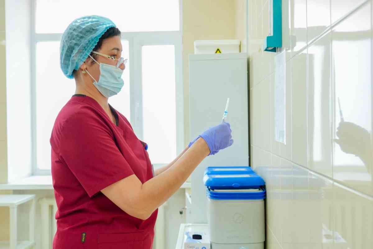 Астанада адам папиломасы вирусына қарсы вакцинация жүргізілуде