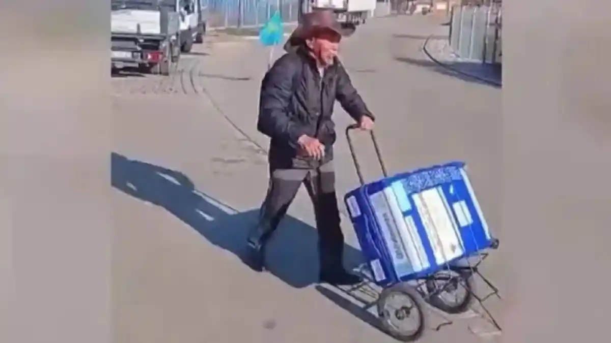 Ұлытаулық ақсақал Парижге жетті