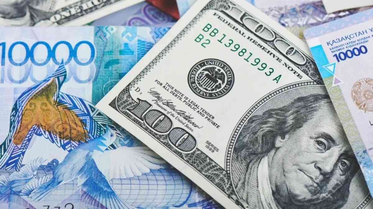 Доллар бағамы: жыл соңына дейін 540 теңгеге жетуі мүмкін