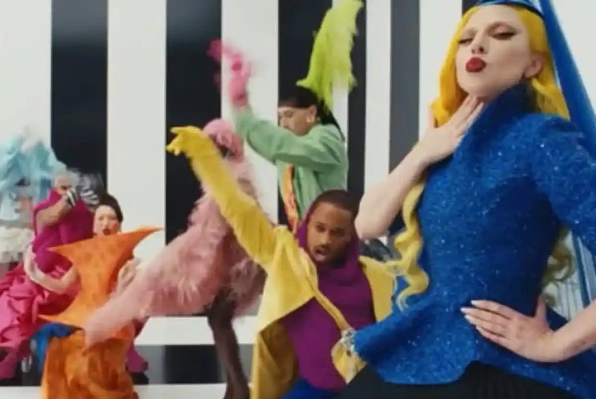 Қазақстандық биші Леди Гаганың бейнебаянына түсті (видео)