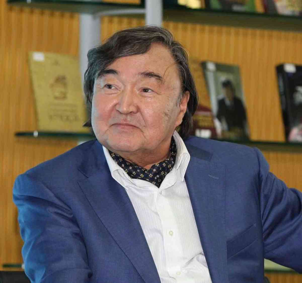 Бүгін қазақ әдебиетінің алыбы Олжас Сүлейменов 90 жасқа толды