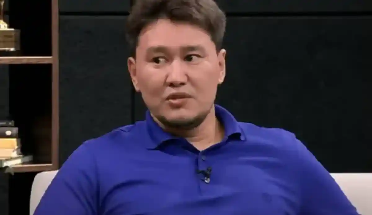 Жахан Отарғалиев: Үш отбасыға үй сыйладым
