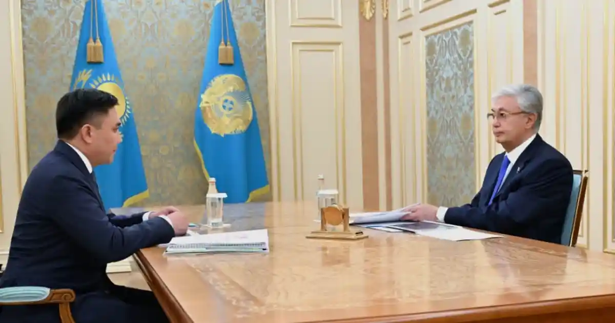 Президент Шымкент қаласы әкімін қабылдады