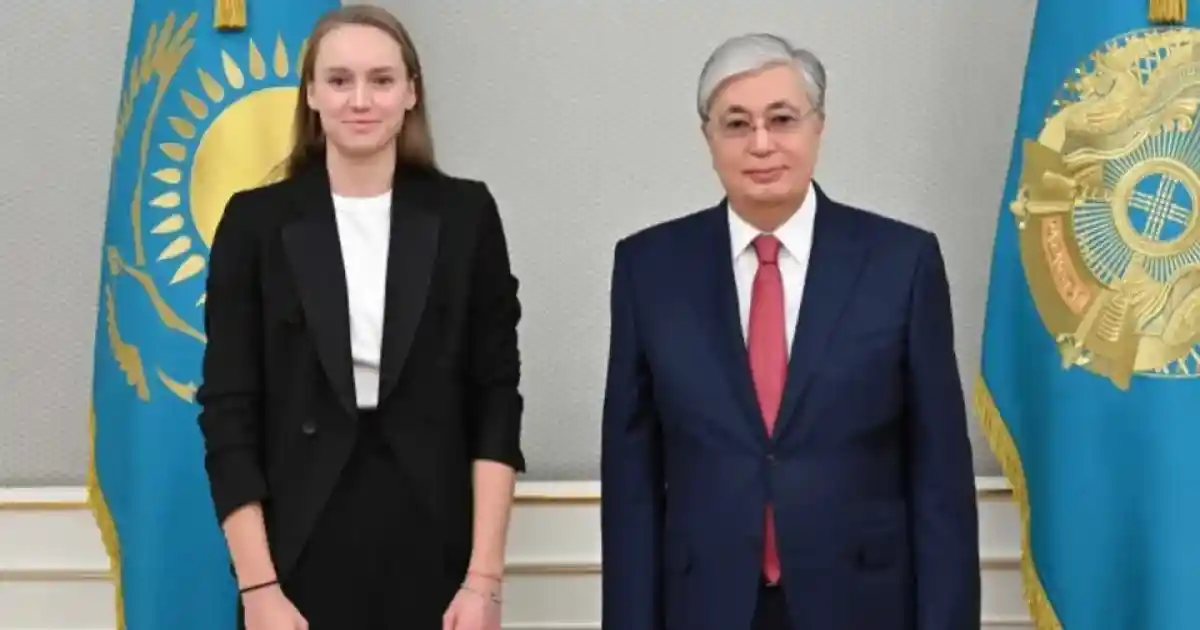 Президент Елена Рыбакинаны тарихи жеңісімен құттықтады