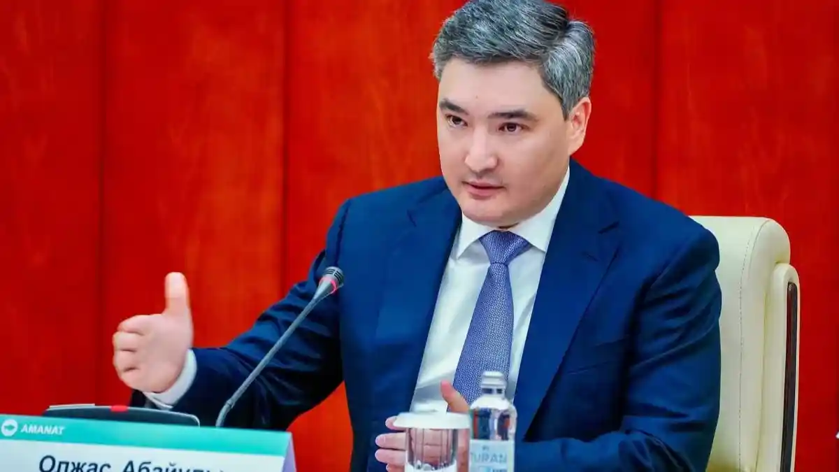 Қымбат көлігі мен депозиті болса, жәрдемақыдан қағылуы мүмкін: енді мұқтаждық деңгейге байланысты тағайындала бастайды